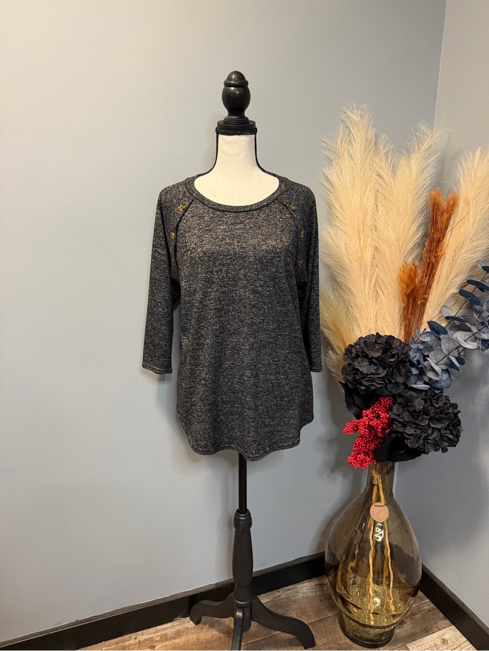 Women's Dark Gray Knit Three-Quarter Sleeve Top